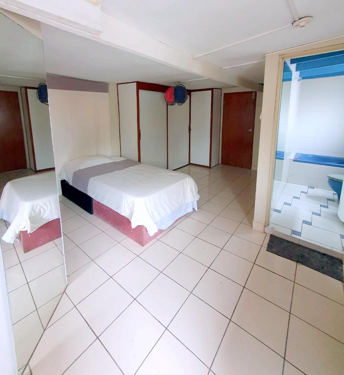 לימה Hostel Colores Miraflores מראה חיצוני תמונה